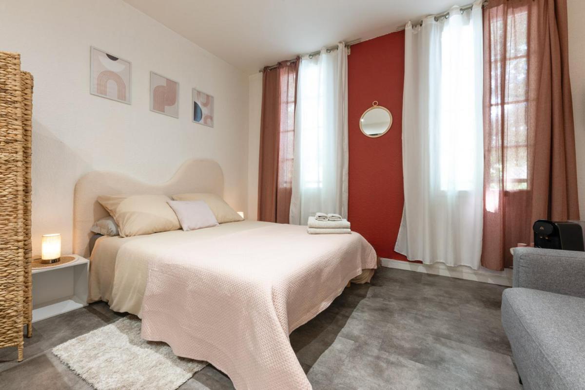 La Casita - Studio Confort Avec Parking Prive - Lit Douillet - Centre Uzes, Pont Du Gard 外观 照片